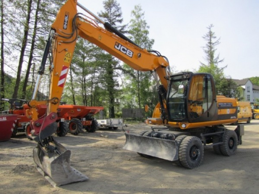 JCB JS 175W