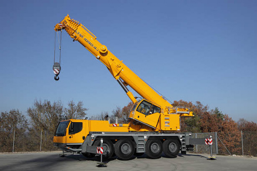 Liebherr LTM 1090 - 90 тонн
