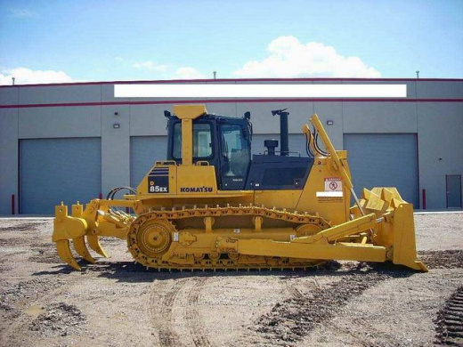 Komatsu D85EX-15